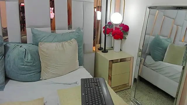 isabellablazee webcam