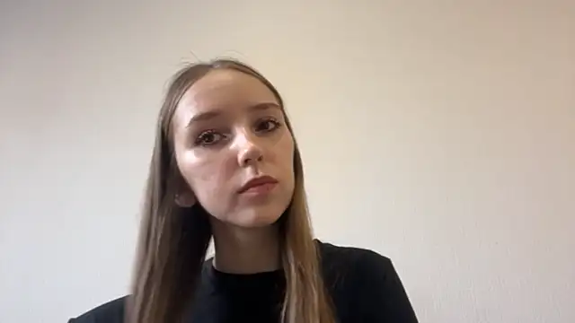 QueenBalensiefen webcam