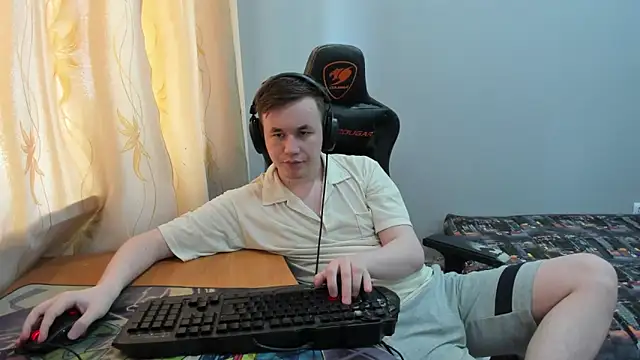 iliaskrislove webcam