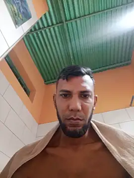 UnreadyChutzpa webcam