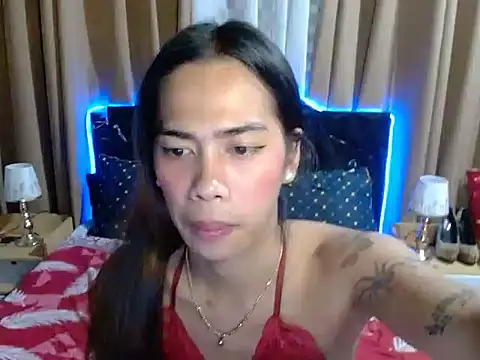 AsianGoddess18 webcam