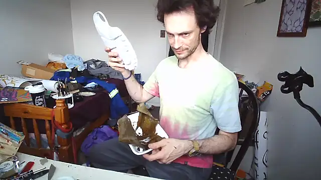 JohnnyMoves webcam