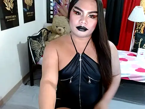 TSbrianaHugeCock webcam