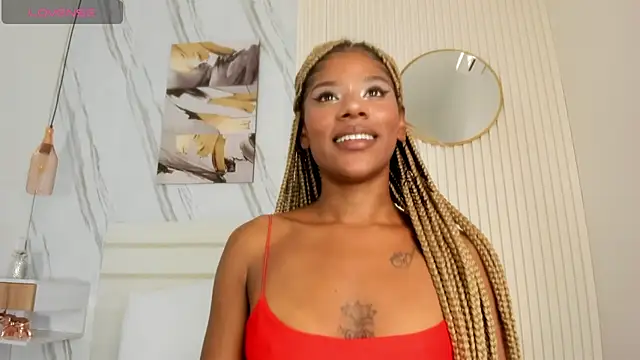 Afro_Luna webcam