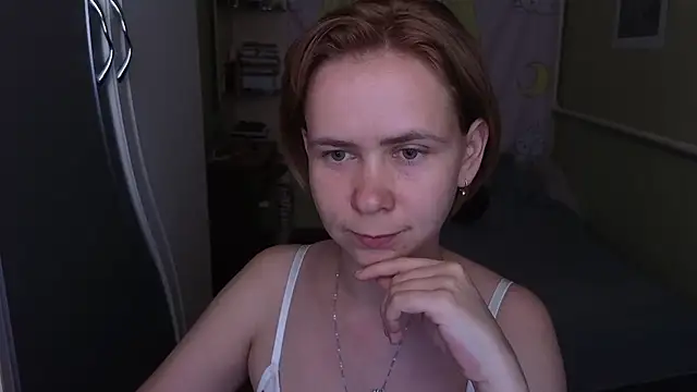 Riley_Roo webcam