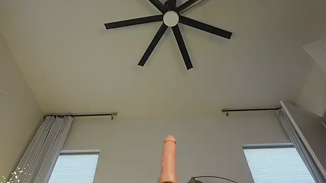 Taylorlove303 webcam