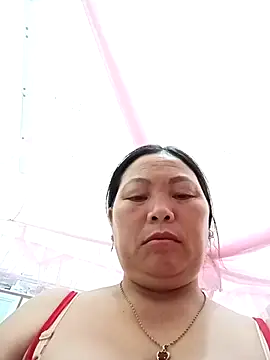 YeuAnhbigcock webcam