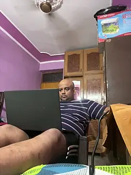 Dick_6inches_Delhi live sex cam