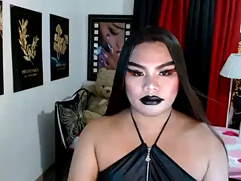 TSbrianaHugeCock live sex cam