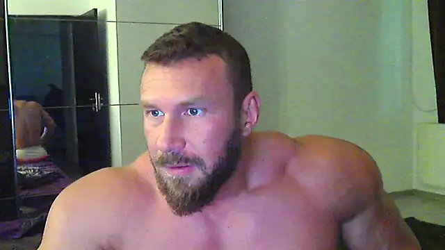 muscularkevin webcam