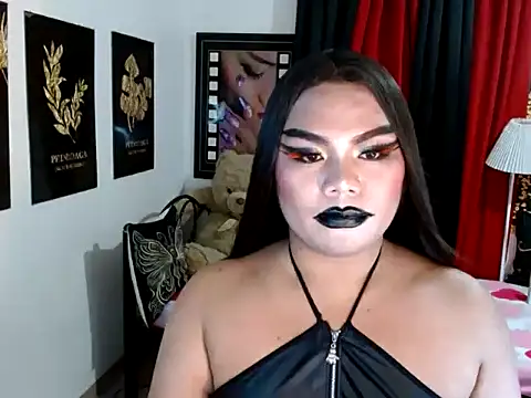 TSbrianaHugeCock webcam