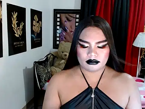 TSbrianaHugeCock webcam