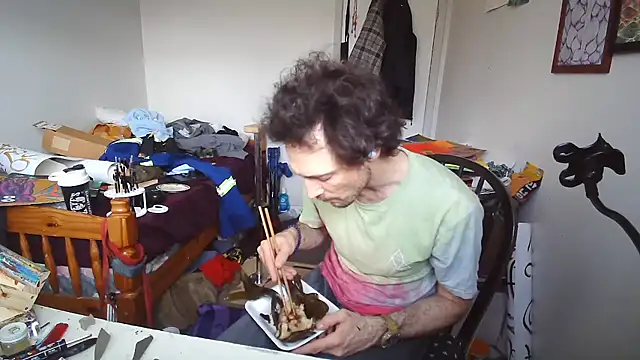JohnnyMoves
