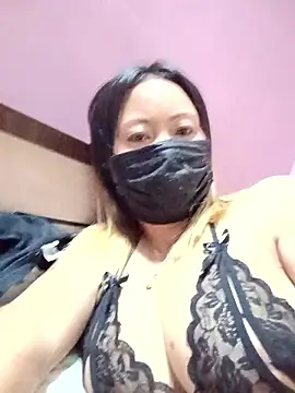 Webcam Model (Bristy_BigBoobs)  is live.Free join now!
