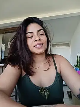 Webcam Model (Ivanna2)  is live.Free join now!