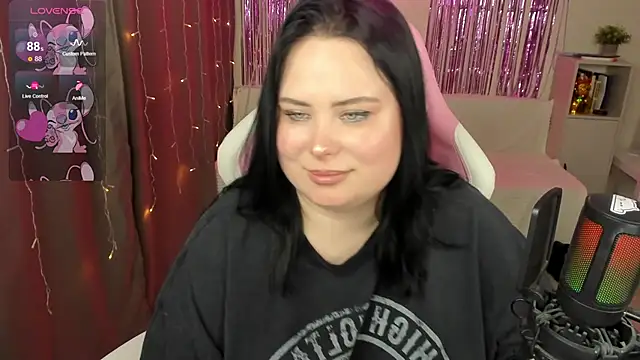 Akemi_BBW webcam