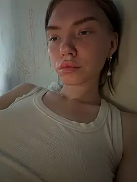 Lisaaa_Alisa webcam