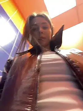 ttixmila (F teen) - Masturbation 3-4 fingers+lick nipples💦