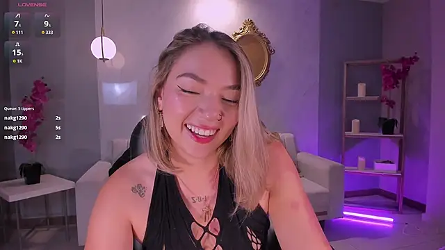 HaleyGreen1 webcam