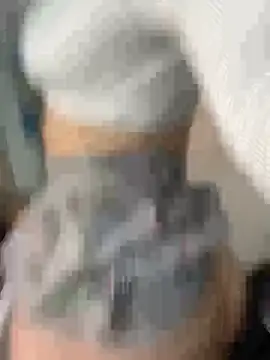 Viictoria-Jones webcam