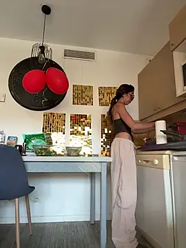 lalla_amani - Lalla_Amani's free webcam - UK Sex Cams