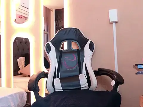 Veronicajhonsonn webcam