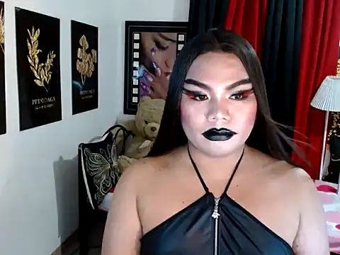TSbrianaHugeCock webcam