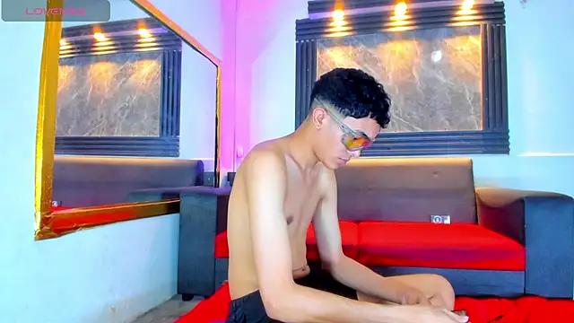 Yeff_26 live sex cam