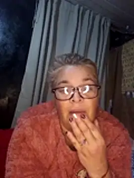 momismilf544