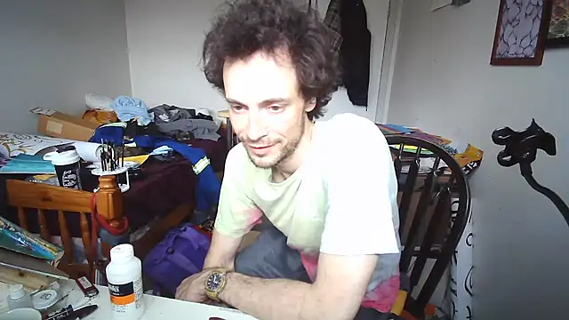 JohnnyMoves webcam