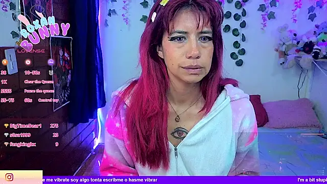 Roxanbunny1 webcam