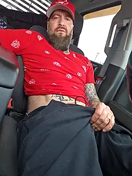 Beardedtattood webcam
