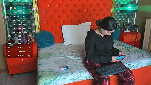 VallerieJones webcam
