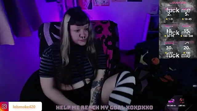 Bdsm_and_fries webcam