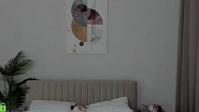 LeticiaRomano webcam