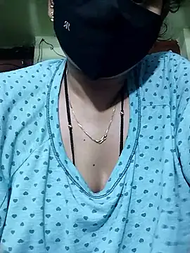 Webcam Model (Priyanka_30)  is live.Free join now!
