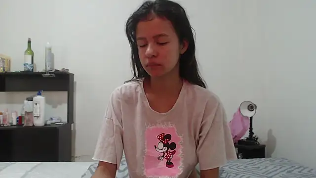 nathaly_jones_ - Nathaly_jones_'s free webcam - UK Sex Cams