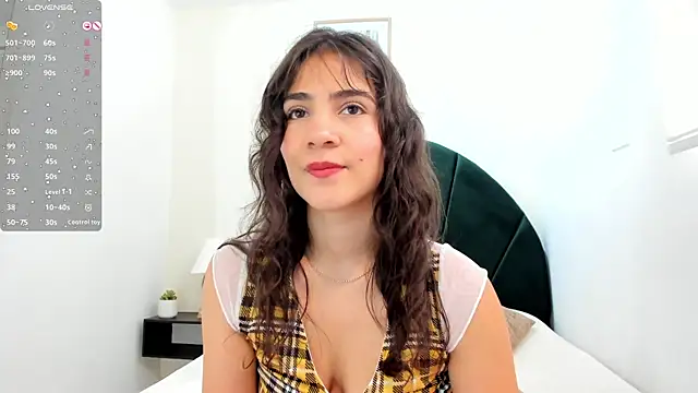 Miranda_doll_ webcam