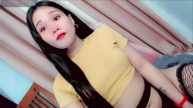 Amomentoflust99 webcam