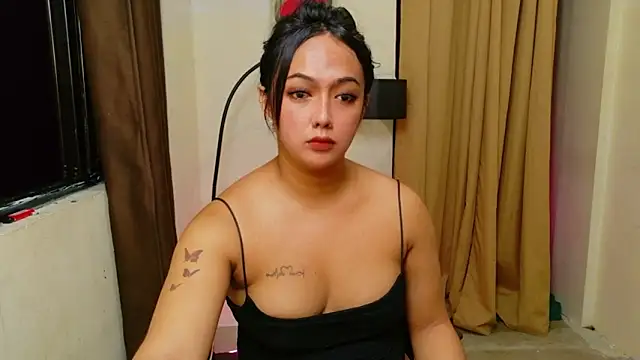 ThaliaWintour webcam