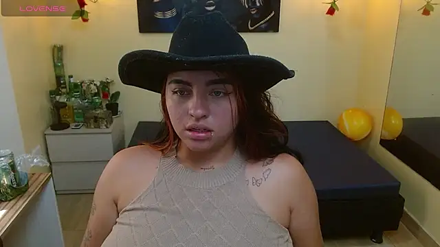 Miley_Clarck webcam