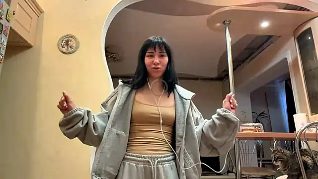 LuisaAlconcel webcam