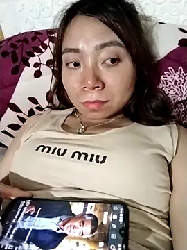 cute-shine webcam