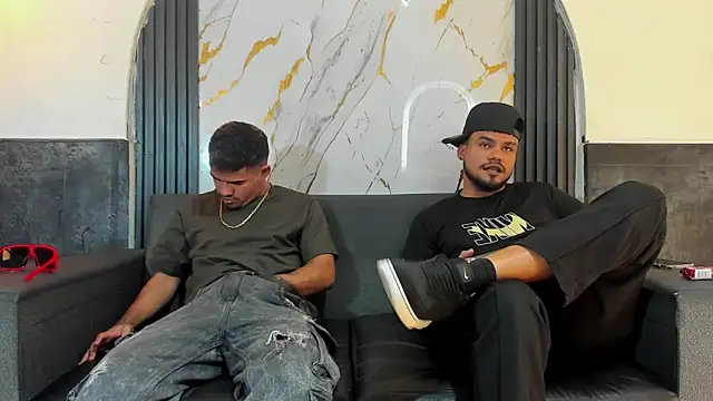 Latins_on_fire webcam