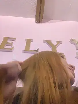 SamaanthaMiller webcam