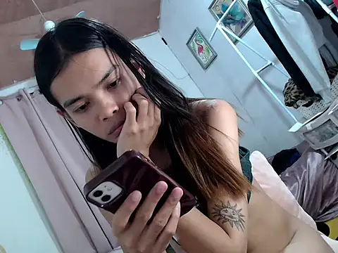 itsmekyrie webcam