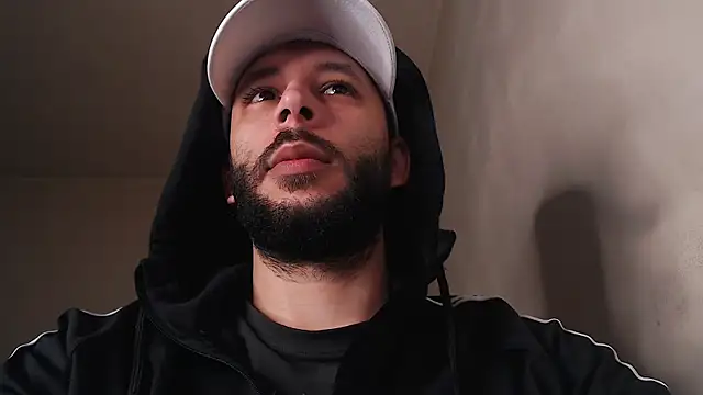 henryaxe - Henryaxe's free webcam - UK Sex Cams
