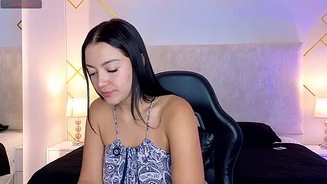 Megan-8 webcam