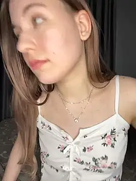 MargoXoki webcam