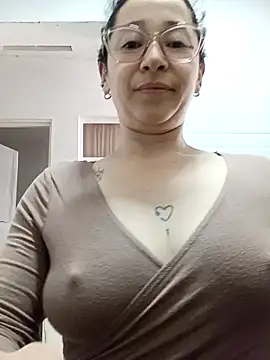 emilypoppy3 webcam